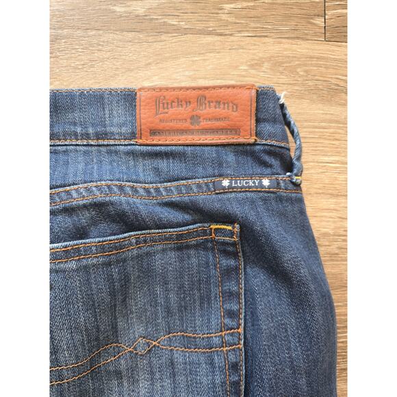 Lucky Brand Sweet ’N Crop Jeans Women’s 8/29 | Mid Rise Blue Denim Cropped Y2K - Picture 3 of 7